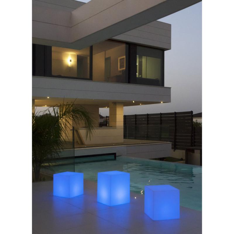 Produit de Cube LED RGBW Cuby 45 Solar + Baterry Smarttech 