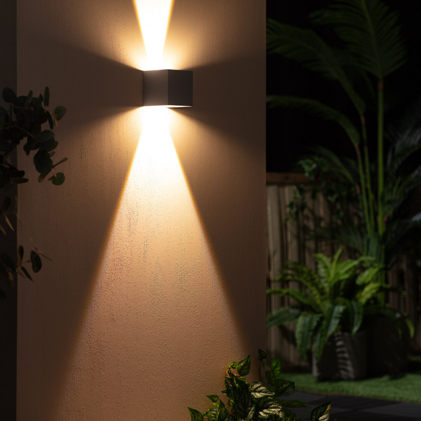 Prodotto da Applique da Parete Esterni LED 6W Alluminio Illuminazione Doppia Luce Eros Grigio