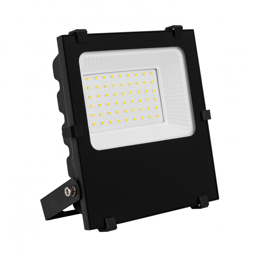LED-Flutlichtstrahler 30W 145 lm/W IP65 HE PRO Dimmbar