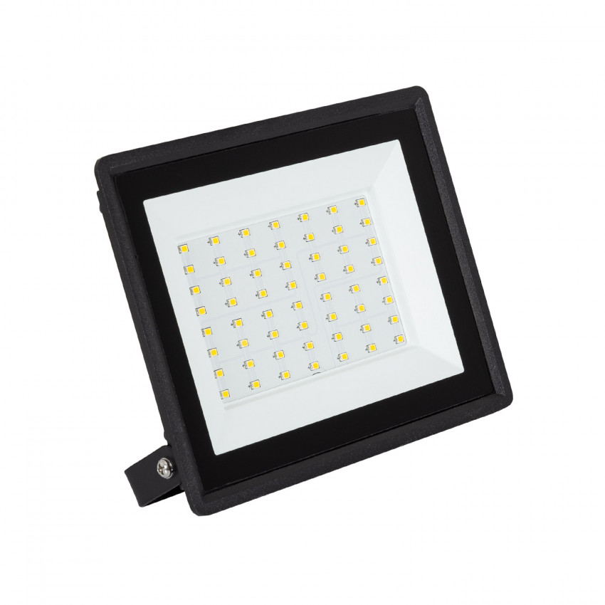 50W Solid LED Floodlight 110lm/W IP65