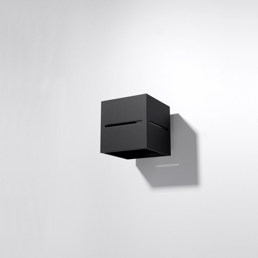 SOLLUX Wolf Wall Light 