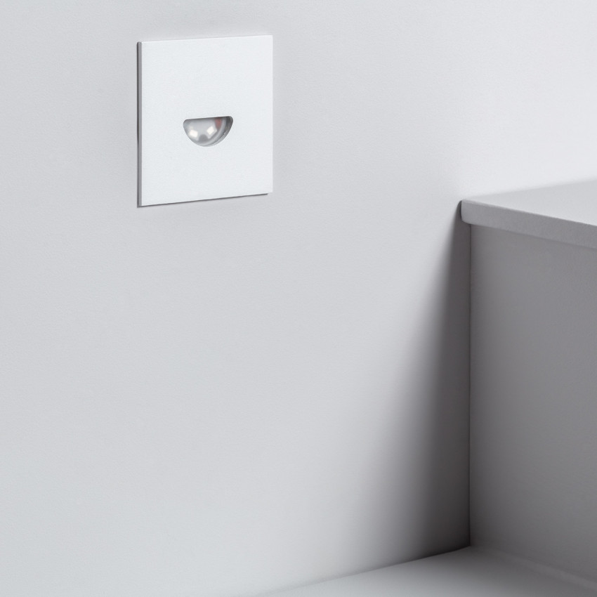 2W Guell Square Aluminium LED Wall Spotlight in White IP65